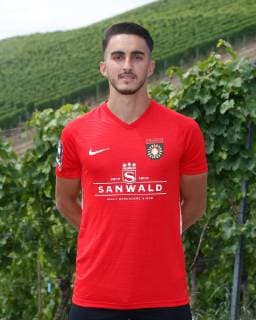 Onur Ünlücifci ; Sonnenhof Grossaspach . Porträttermin SG Sonnenhof Grossaspach 2019-2020 . Grossaspach, GER, 08.07.2019 ,Fussball 3. Liga 2019 2020 .