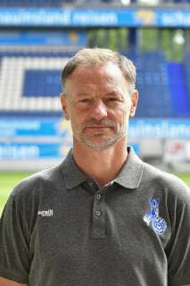 GER, offizieller Fototermin Porträttermin Portraettermin MSV Duisburg Co- Trainer Darius Scholtysik; MSV Duisburg; 3. Liga - DFB, Porträttermin 2019 2020 hoch, Hochformat