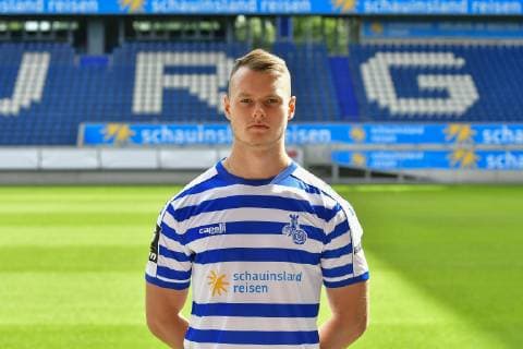 GER, offizieller Fototermin Porträttermin Portraettermin MSV Duisburg Spieler Vincent Gembalies; MSV Duisburg; 3. Liga - DFB, Porträttermin 2019 2020 quer, Querformat