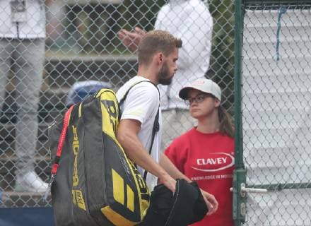 Oscar OTTE (GER) muss verletzt aufgeben