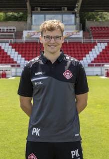 Philipp Kunz (Athletiktrainer), FC Würzburger Kickers, 3.Liga, Porträttermin 2019 2020, Copyright: HMBxMedia xHeikoxBecker