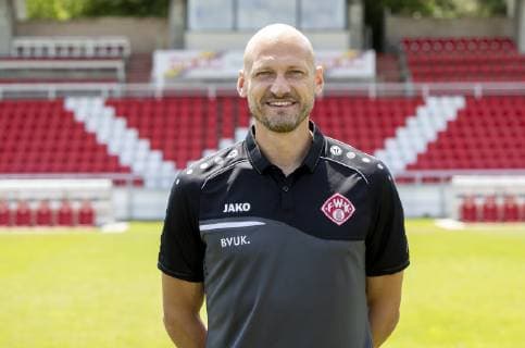 Robert Wulnikowski (Torwarttrainer), FC Würzburger Kickers, 3.Liga, Porträttermin 2019 2020, Copyright: HMBxMedia xHeikoxBecker