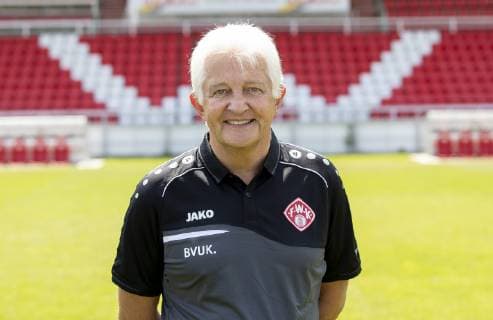 Dr. Martin Jansen (Teamarzt), FC Würzburger Kickers, 3.Liga, Porträttermin 2019 2020, Copyright: HMBxMedia xHeikoxBecker