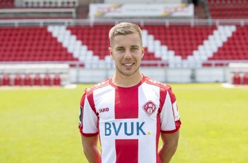 Niklas Zulciak, FC Würzburger Kickers, 3.Liga, Porträttermin 2019 2020, Copyright: HMBxMedia xHeikoxBecker