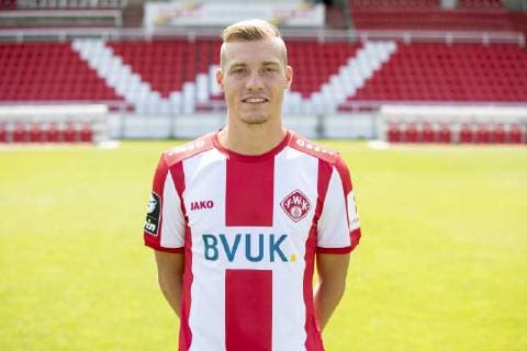 Dominik Widemann, FC Würzburger Kickers, 3.Liga, Porträttermin 2019 2020, Copyright: HMBxMedia xHeikoxBecker