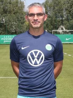 VfL Mannschaft+Portraits Michele Putaro; VfL Wolfsburg, 1.BL, PortraÌˆttermin 2019 2020, Wolfsburg