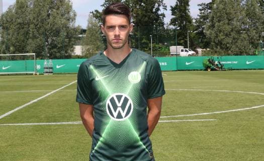 VfL Mannschaft+Portraits Josip Brekalo; VfL Wolfsburg, 1.BL, PortraÌˆttermin 2019 2020, Wolfsburg