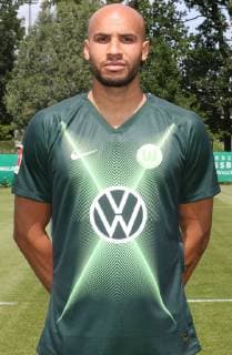 VfL Mannschaft+Portraits John Anthony Brooks; VfL Wolfsburg, 1.BL, PortraÌˆttermin 2019 2020, Wolfsburg