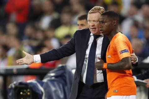 (L-R) Holland coach Ronald Koeman, Quincy Promes of Holland during the UEFA Nations League semi final match between The Netherlands and England at Estadio D. Afonso Henriques on June 06, 2019 in Guimaraes, Portugal UEFA Nations League 2018 2019 xVIxVIxImagesx xMauricexvanxSteenxIVx 14971202