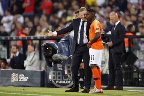 (L-R) Holland coach Ronald Koeman, Quincy Promes of Holland during the UEFA Nations League semi final match between The Netherlands and England at Estadio D. Afonso Henriques on June 06, 2019 in Guimaraes, Portugal UEFA Nations League 2018 2019 xVIxVIxImagesx xMauricexvanxSteenxIVx 14971205