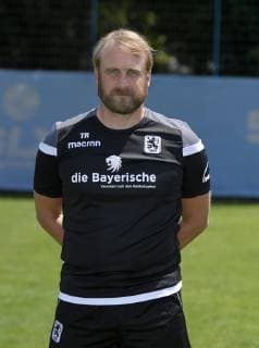 10.07.2019, Fussball 3.Bundesliga 2019 2020, Porträttermin TSV 1860 München 2019 2020. Trainer Daniel Bierofka; TSV 1860 München,