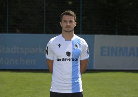 10.07.2019, Fussball 3.Bundesliga 2019 2020, Porträttermin TSV 1860 München 2019 2020. Eric Weeger; TSV 1860 München,