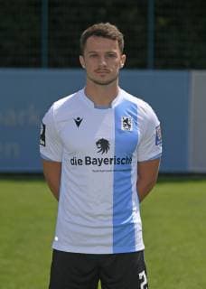 10.07.2019, Fussball 3.Bundesliga 2019 2020, Porträttermin TSV 1860 München 2019 2020. Eric Weeger; TSV 1860 München,