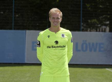 10.07.2019, Fussball 3.Bundesliga 2019 2020, Porträttermin TSV 1860 München 2019 2020. Torwart Hendrik Bonmann; TSV 1860 München,.
