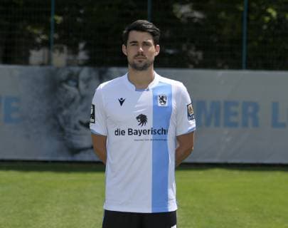 10.07.2019, Fussball 3.Bundesliga 2019 2020, Porträttermin TSV 1860 München 2019 2020. Aaron Berzel; 1860 München,