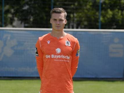 10.07.2019, Fussball 3.Bundesliga 2019 2020, Porträttermin TSV 1860 München 2019 2020. Torwart Tom Kretzschmar; TSV 1860 München,.
