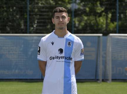 10.07.2019, Fussball 3.Bundesliga 2019 2020, Porträttermin TSV 1860 München 2019 2020. Semi Belkahia; TSV 1860 München,.