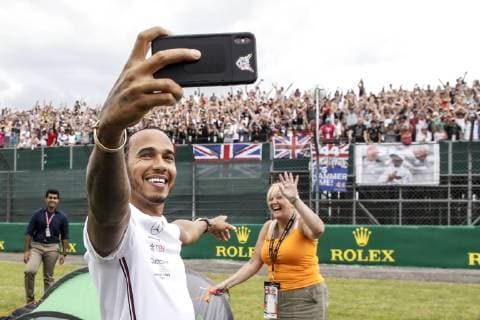 Sport Bilder des Tages Motorsports: FIA Formula One World Championship, WM, Weltmeisterschaft 2019, Grand Prix of Great Britain, 44 Lewis Hamilton (GBR, Mercedes AMG Petronas Motorsport), Silverstone Great Britain