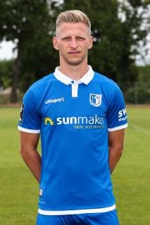 Dominik Ernst (1. FC Magdeburg) - 3. Liga PortraÌˆttermin 2019 2020 offizieller Fototermin 1. FC Magdeburg auf dem Trainingsplatz an der MDCC Arena in Magdeburg - Porträt, Portrait,Deutschland, Fussball, Mann, Maenner,GER,11.07.2019