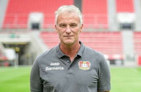 Co Trainer Xaver Zembrod; Bayer 04 Leverkusen; 1.BL, Porträttermin 2019 2020