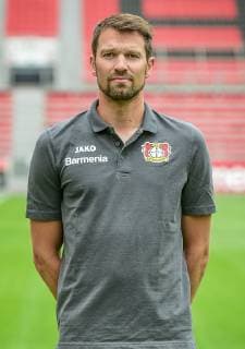 Videoanalyst Simon Lackmann; Bayer 04 Leverkusen; 1.BL, Porträttermin 2019 2020