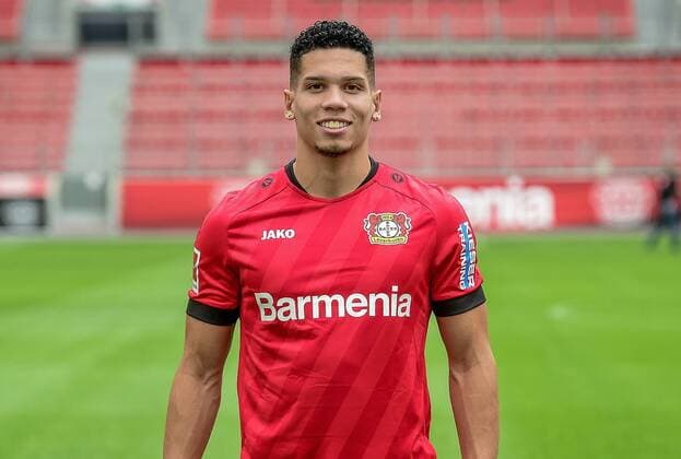 Paulinho; Bayer 04 Leverkusen; 1.BL, Porträttermin 2019 2020