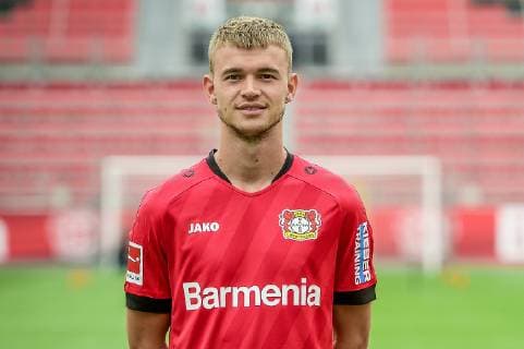 Daley Sinkgraven; Bayer 04 Leverkusen; 1.BL, Porträttermin 2019 2020