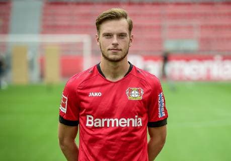 Adrian Stanilewicz; Bayer 04 Leverkusen; 1.BL, Porträttermin 2019 2020