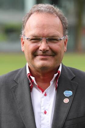 11.07.2019, xjhx, Fussball 2. Bundesliga, SV Wehen Wiesbaden - Porträttermin Fototermin 2019 2020 emspor, v.l. Nico Schaefer (Geschaeftsfuehrer SV Wehen Wiesbaden) (DFL DFB REGULATIONS PROHIBIT ANY USE OF PHOTOGRAPHS as IMAGE SEQUENCES and or QUASI-VIDEO) Wiesbaden