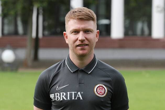 11.07.2019, xjhx, Fussball 2. Bundesliga, SV Wehen Wiesbaden - Porträttermin Fototermin 2019 2020 emspor, v.l. Paul Fernie (Leiter Scouting & Analyse) (DFL DFB REGULATIONS PROHIBIT ANY USE OF PHOTOGRAPHS as IMAGE SEQUENCES and or QUASI-VIDEO) Wiesbaden