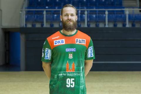 HBL, SC Magdeburg Porträttermin 2019 2020 14.07.2019, xtgx, Handball Liqui Moli Bundesliga, SC Magdeburg Fototermin emspor, v.l. Moritz Preuss Portrait, Portraet, Einzelbild GETEC Arena