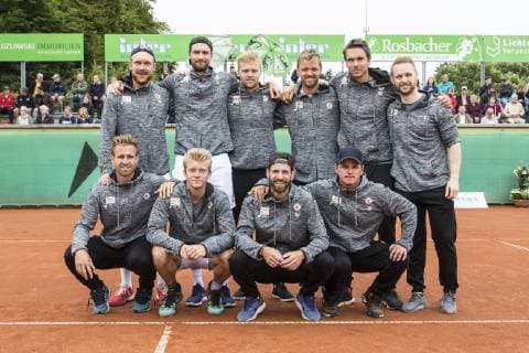 Tennis Point Bundesliga, TK Grün-Weiss Mannheim - TC Großhesselohe Mannheim 14.07.2019, Tennis Bundesliga, TK Grün Weiss Mannheim - TC Großhesselohe, Das Team vom TC Großhesselohe. Mannheim. 14.07.19 Tennis Bundesliga , Mannheim Baden Wuerttemberg Deutschland *** Tennis Point Bundesliga, TK Grün Weiss Mannheim TC Großhesselohe Mannheim 14 07 2019, Tennis Bundesliga, TK Grün Weiss Mannheim TC Großhesselohe, The Team of TC Großhesselohe Mannheim 14 07 19 Tennis Bundesliga , Mannheim Baden Wuerttemberg Germany