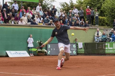Tennis Point Bundesliga, TK Grün-Weiss Mannheim - TC Großhesselohe Mannheim 14.07.2019, Tennis Bundesliga, TK Grün Weiss Mannheim - TC Großhesselohe, Der Münchner Matthias Bachinger in seinem Spiel gegen Pedro Martinez Portero. Mannheim. 14.07.19 Tennis Bundesliga , Mannheim Baden Wuerttemberg Deutschland *** Tennis Point Bundesliga, TK Grün Weiss Mannheim TC Großhesselohe Mannheim 14 07 2019, Tennis Bundesliga, TK Grün Weiss Mannheim TC Großhesselohe, The Munich Matthias Bachinger in his match against Pedro Martinez Portero Mannheim 14 07 19 Tennis Bundesliga , Mannheim Baden Wuerttemberg Germany