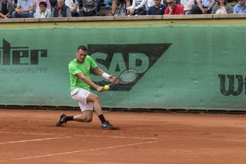 Tennis Point Bundesliga, TK Grün-Weiss Mannheim - TC Großhesselohe Mannheim 14.07.2019, Tennis Bundesliga, TK Grün Weiss Mannheim - TC Großhesselohe, Der Mannheimer Tobias Kamke in seinem Spiel gegen Peter Gojowczyk. Mannheim. 14.07.19 Tennis Bundesliga , Mannheim Baden Wuerttemberg Deutschland *** Tennis Point Bundesliga, TK Grün Weiss Mannheim TC Großhesselohe Mannheim 14 07 2019, Tennis Bundesliga, TK Grün Weiss Mannheim TC Großhesselohe, Der Mannheimer Tobias Kamke in his match against Peter Gojowczyk Mannheim 14 07 19 Tennis Bundesliga , Mannheim Baden Wuerttemberg Germany