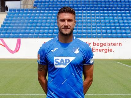 Ermin Bicakcic , TSG 1899 Hoffenheim . Porträttermin TSG 1899 Hoffenheim 2018-2019 . Sinsheim, GER, 15.07.2019 ,Fussball 1. Bundesliga 2019 2020 .