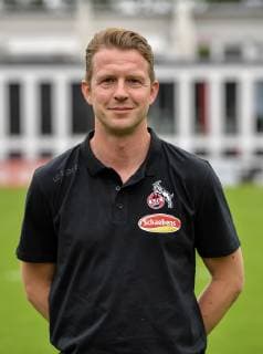 16.07.2019, xjpx, Fussball 1.Bundesliga, 1.FC Koeln Damen - Fototermin 2019 20 emspor, v.l. Torwarttrainer Dennis Fabian (Koeln) (DFL DFB REGULATIONS PROHIBIT ANY USE OF PHOTOGRAPHS as IMAGE SEQUENCES and or QUASI-VIDEO) Koeln
