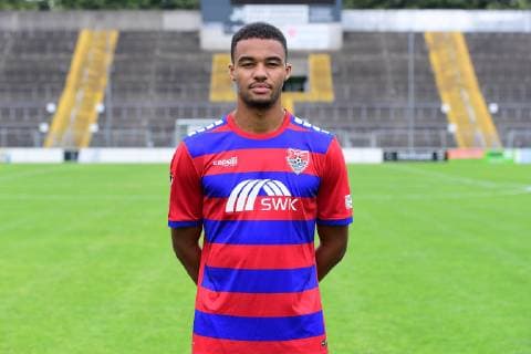 Jean Manuel Mbom; KFC Uerdingen; 3.Liga, Porträttermin 2019 2020