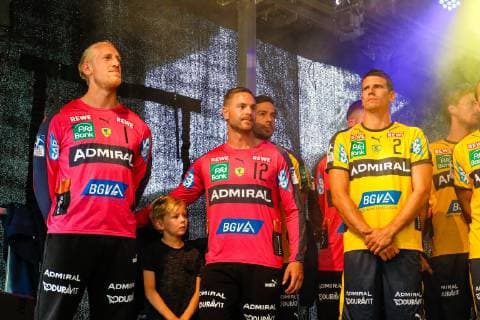 Rhein Neckar Loewen Rhein Neckar Loewe Mikael Appelgren (Nr.1), Rhein Neckar Loewe Andreas Palicka (Nr.12) und Rhein Neckar Loewe Andy Schmid (Nr.2) bei der Trikot Vorstellung am 16.07.2019 auf den Kapuzinerplanken in Mannheim. Mannheim. 16.07.19 Handball Trikot Präsentation , Mannheim Baden Wuerttemberg Deutschland