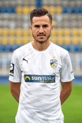 FC Carl Zeiss Jena Saison 2019 2020 Fototermin am 16.7.19 Daniele Gabriele (Jena), Portrait hochkant Ernst Abbe Sportfeld
