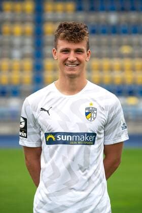 FC Carl Zeiss Jena Saison 2019 2020 Fototermin am 16.7.19 Jannis Kübler (Jena), Portrait hochkant Ernst Abbe Sportfeld