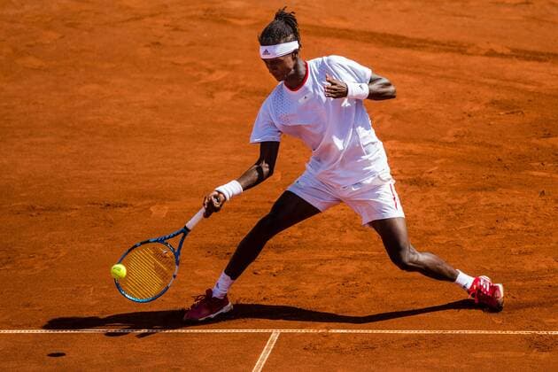 190717 Mikael Ymer, Sverige, spelar singel under dag 4 av Swedish open den 17 juli 2019 i Bastad. Copyright: MATHILDAxAHLBERG BB190717BB176