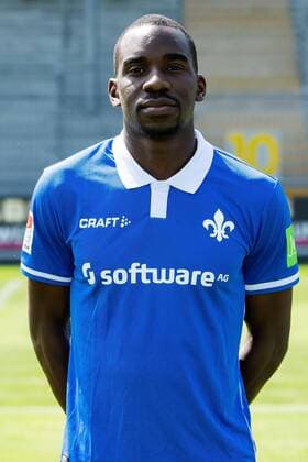 17.07.2019, xfux, Fussball 2.Bundesliga, SV Darmstadt 98, 2.BL, Porträttermin 2019 2020, Fototermin, emonline, emspor, deloka, v.l. Wilson Kamavuaka; (SV Darmstadt 98) Darmstadt