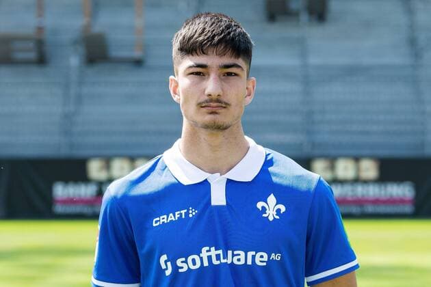 17.07.2019, xfux, Fussball 2.Bundesliga, SV Darmstadt 98, 2.BL, Porträttermin 2019 2020, Fototermin, emonline, emspor, deloka, v.l. Ensar Arslan; (SV Darmstadt 98) Darmstadt