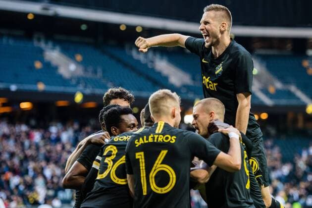 190717 Karol Mets of AIK celebrates after 1-0 by Henok Goitom during the UEFA Champions League qualifying match between AIK and Ararat-Armenia on July 17, 2019 in Stockholm. Photo: Maxim Thore BILDBYRAN bbeng fotball fotboll football kval till champions league soccer champions league qualification aik ararat armenia celebraiton jubel Copyright: MAXIMxTHORE BB190717MT032