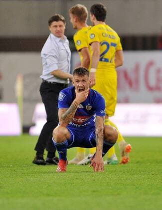 2019.07.17 Gliwice Pilka nozna Eliminacje Liga Mistrzow sezon 2019 2020 Piast Gliwice - BATE Borysow N z Piotr Parzyszek smutek Foto Rafal Rusek PressFocus 2019.07.17 Gliwice Football UEFA Champions League Piast Gliwice - BATE Borysow Piotr Parzyszek smutek Credit: Rafal Rusek PressFocus NEWSPIX.PL --- Newspix.pl  20190717PF_RR113