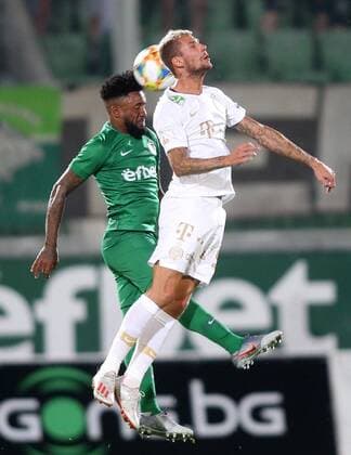 17.07.2019 Razgrad(Bulgaria) PFC Ludogorets Ludogorec-Ferencvaros TC Champions League qualify 1st leg men s football Cicinho(L) Ludogorets Ludogorec, Roland Varga(r) Ferencvaros :Str 