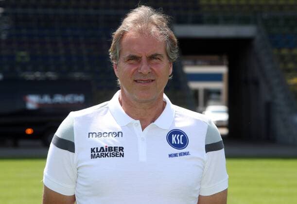 Karlsruher SC Portraittermin Saison 2019 2020 Dr. Marcus Schweizer (Mannschaftsarzt), Karlsruher SC, 2. Bundesliga, Porträttermin 2019 2020.