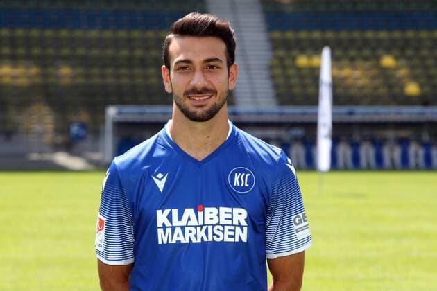 Karlsruher SC Portraittermin Saison 2019 2020 Burak Camoglu, Karlsruher SC, 2. Bundesliga, Porträttermin 2019 2020.
