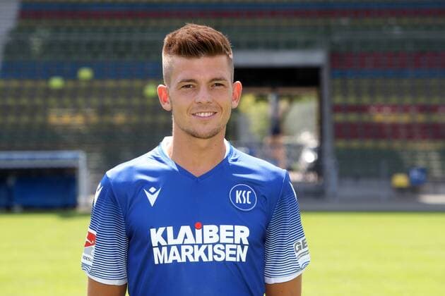 Karlsruher SC Portraittermin Saison 2019 2020 Marvin Wanitzek, Karlsruher SC, 2. Bundesliga, Porträttermin 2019 2020.