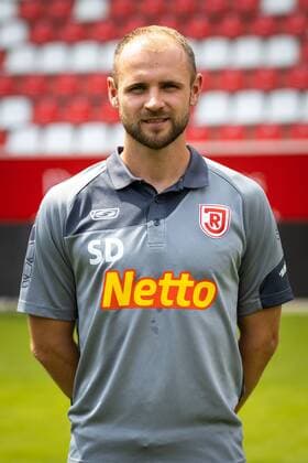 GER, Fussball, Herren, 2.BL, Saison 2019 2020, Porträttermin, 18.07.2019, SSV Jahn Regensburg Sebastian Dreier; SSV Jahn Regensburg; 2.BL, Porträttermin 2019 2020,